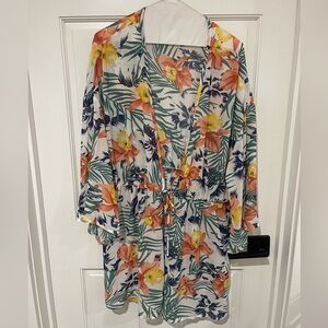 SHEIN Floral Kimono style cover up